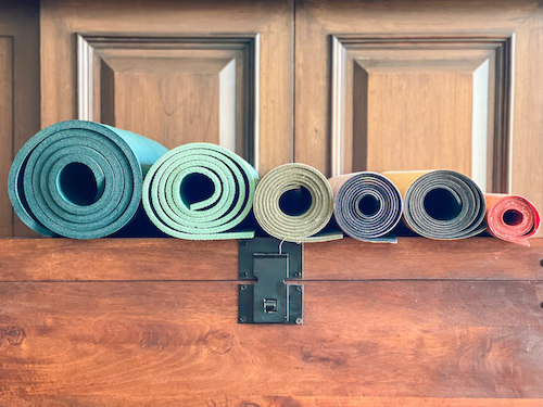 Best yoga mat discount thickness for hardwood floors